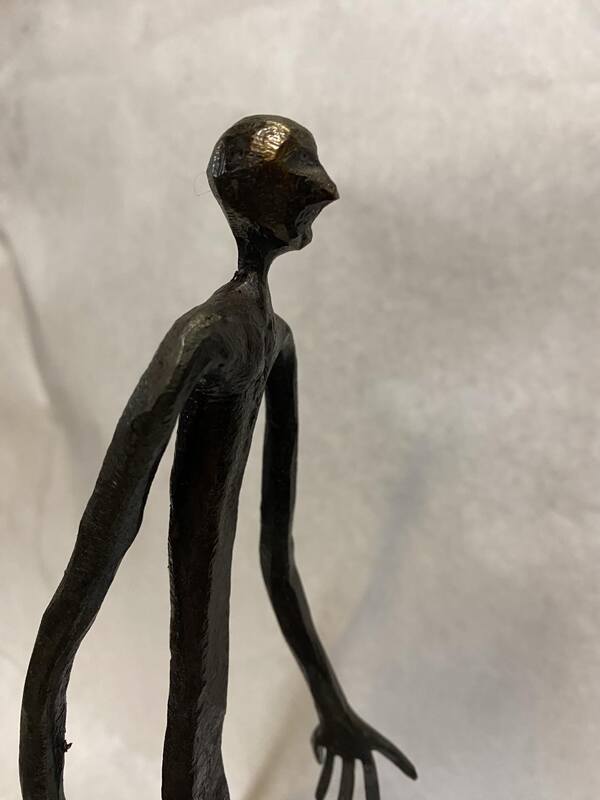 MN_AR_08_04_.jpg